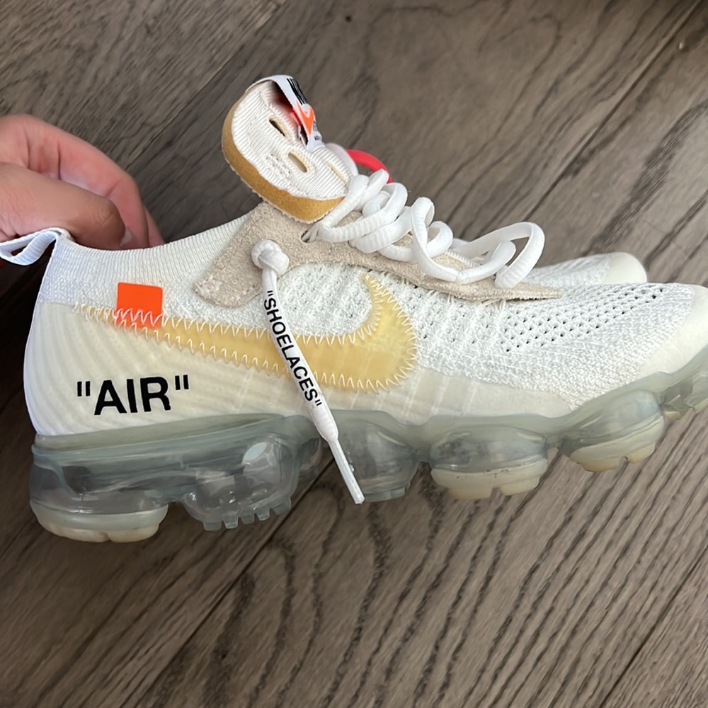 Nike x Off-White The Ten Air Vapormax 'White' Size
Like New RARE Out of stock